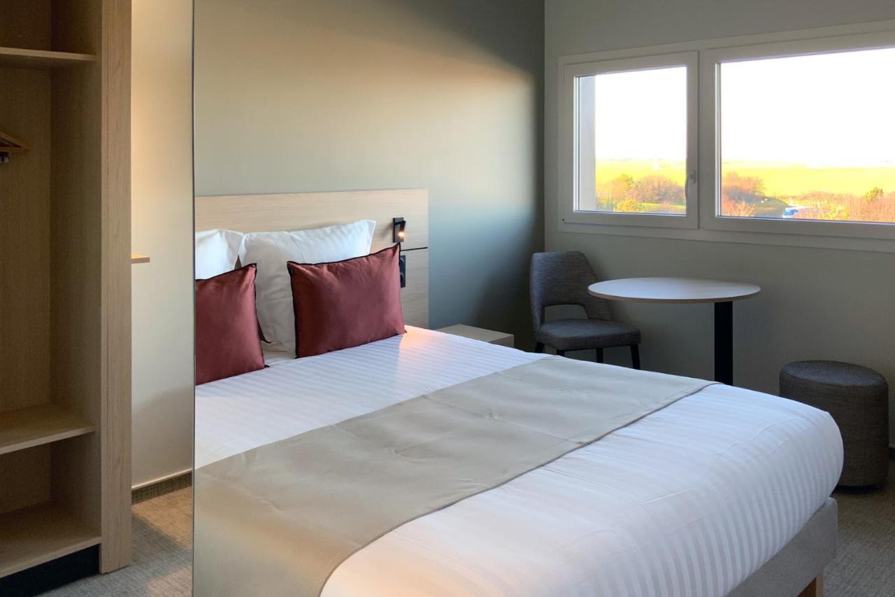 Hotel Akena Troyes - La Chapelle St-Luc Les Noes-pres-Troyes Экстерьер фото