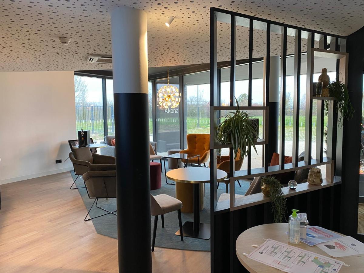 Hotel Akena Troyes - La Chapelle St-Luc Les Noes-pres-Troyes Экстерьер фото