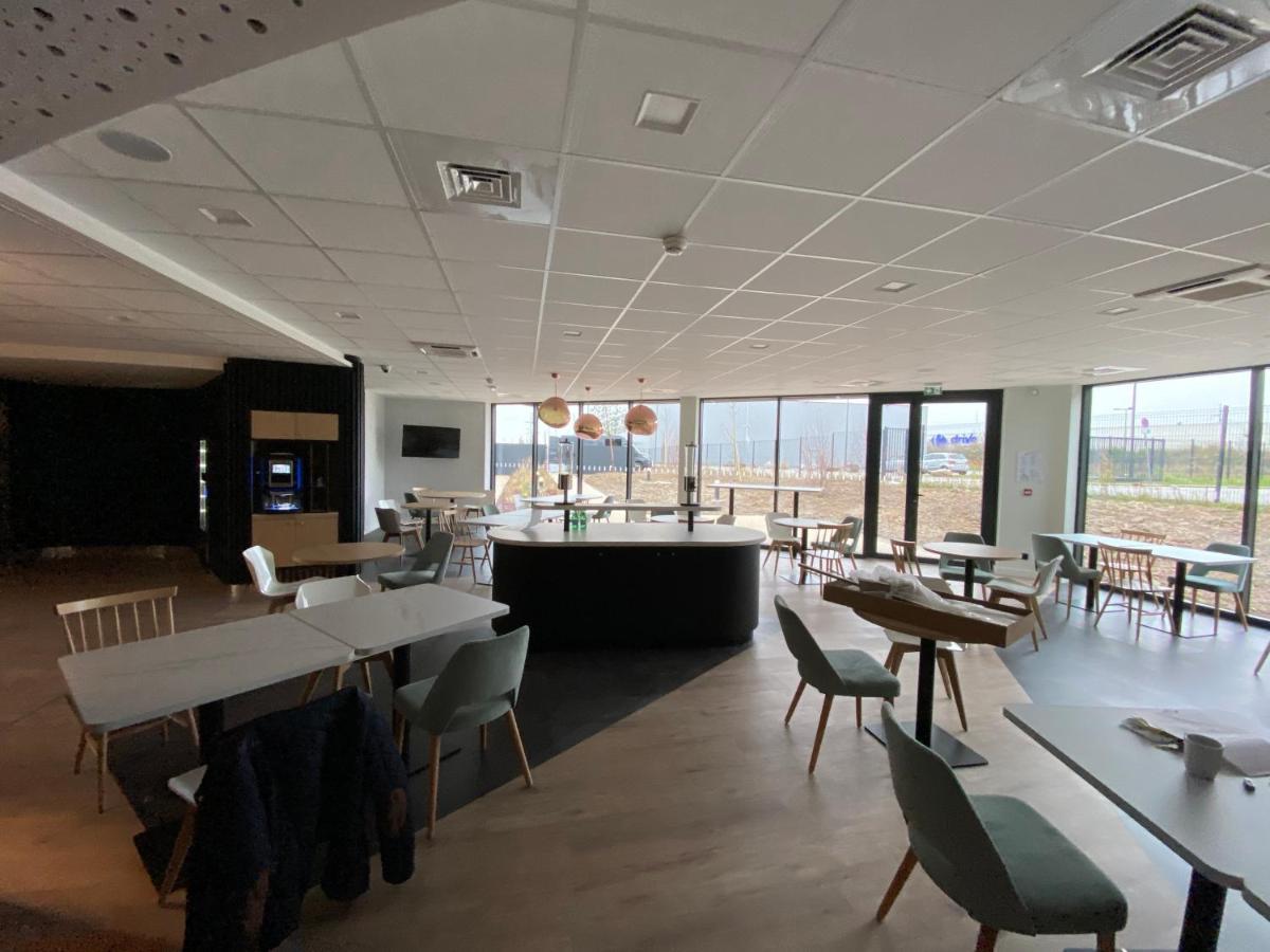 Hotel Akena Troyes - La Chapelle St-Luc Les Noes-pres-Troyes Экстерьер фото