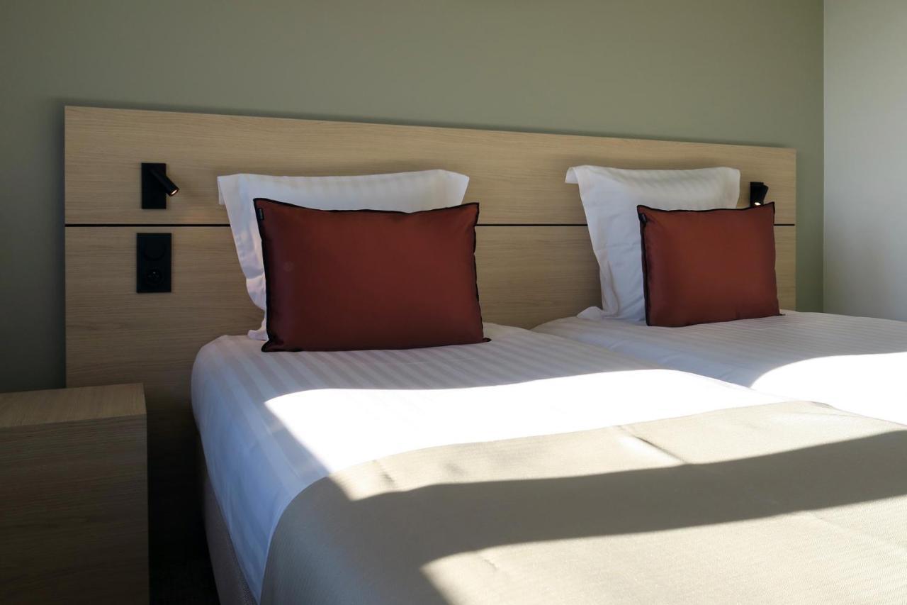 Hotel Akena Troyes - La Chapelle St-Luc Les Noes-pres-Troyes Экстерьер фото