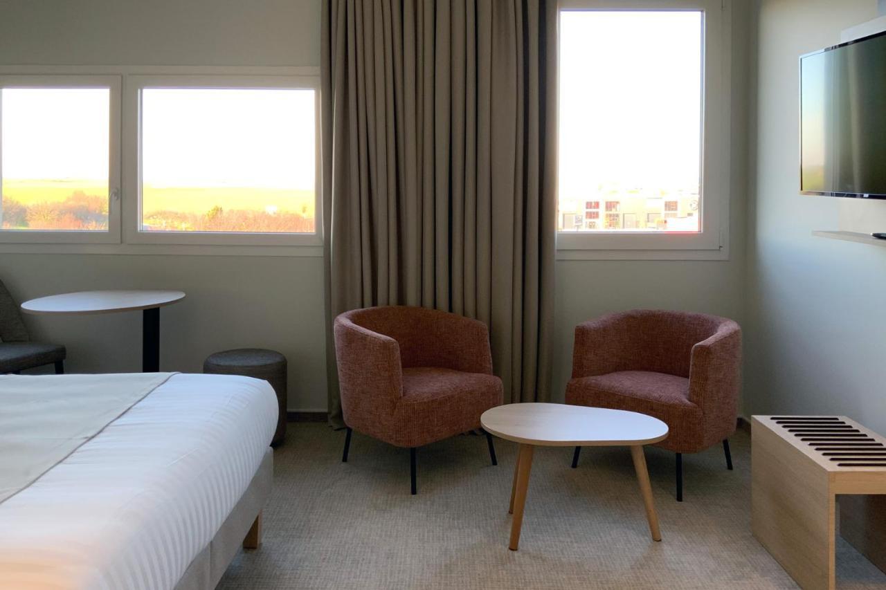 Hotel Akena Troyes - La Chapelle St-Luc Les Noes-pres-Troyes Экстерьер фото